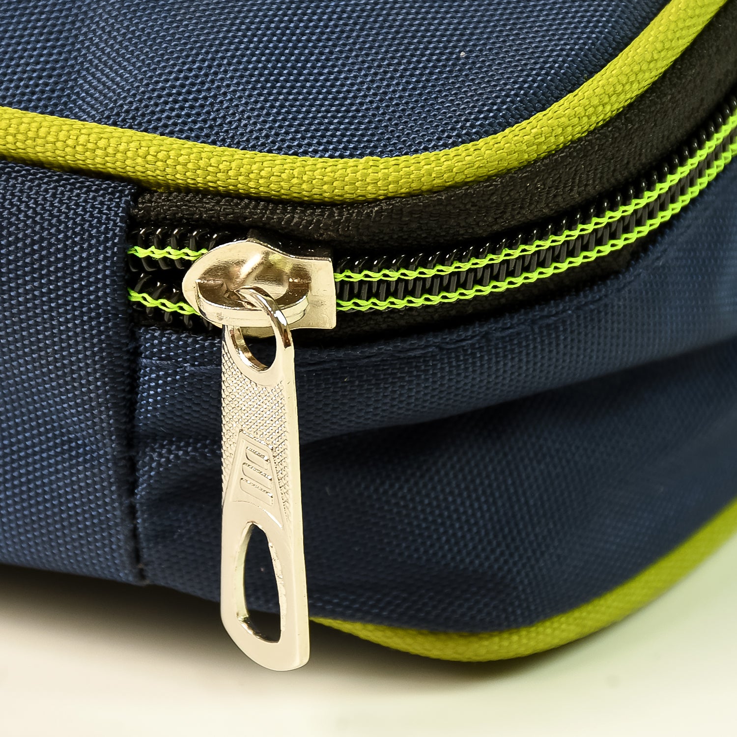 Bite Lunch Box With Insulated Fabric Lunch Bag  Plastic Spoon Fork Bite Lunch Box With Insulated Fabric Lunch Bag  Plastic Spoon Fork